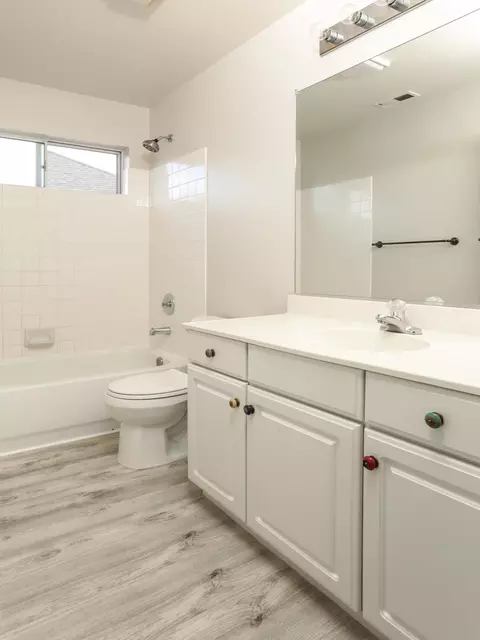 102 Concord Cir, Mountain View, CA 94040 photo 15