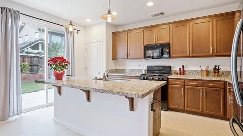 1216 N Academy Dr, Lathrop, CA 95330 photo 12