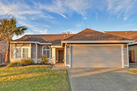 4064 Alex Ln, Carmichael, CA 95608 photo 1