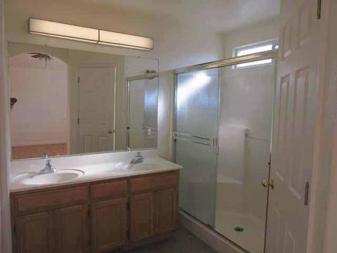 1000 Moonlight Dr, Ceres, CA 95307 photo 9