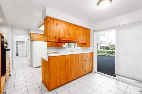 950 Pacific Ave, Willows, CA 95988 photo 8