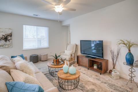 4053 Norby, Olivehurst, CA 95961 photo 2