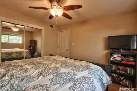 6024 Bourbon Dr, Carmichael, CA 95608 photo 12