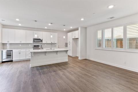 3815 Samuelson Way, Sacramento, CA 95834 photo 6
