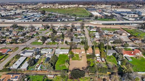 720 Elm Ave, Modesto, CA 95351 photo 62