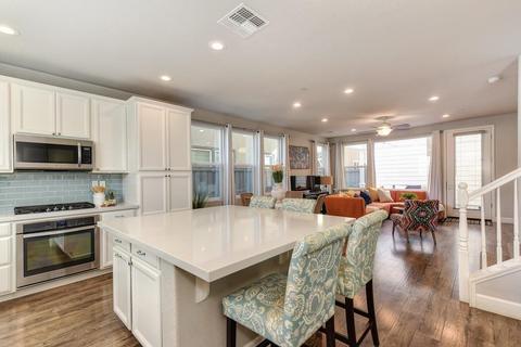 1710 Vine St, Davis, CA 95616 photo 5