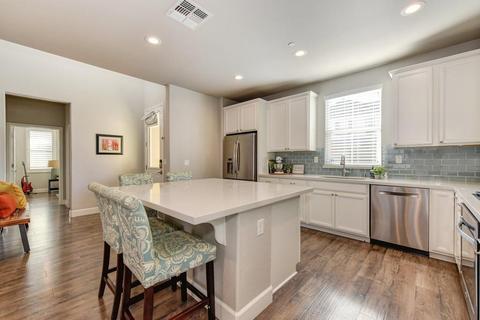 1710 Vine St, Davis, CA 95616 photo 6