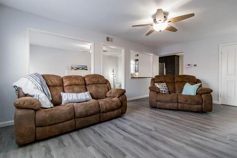 2041 Trent Dr, Modesto, CA 95350 photo 9
