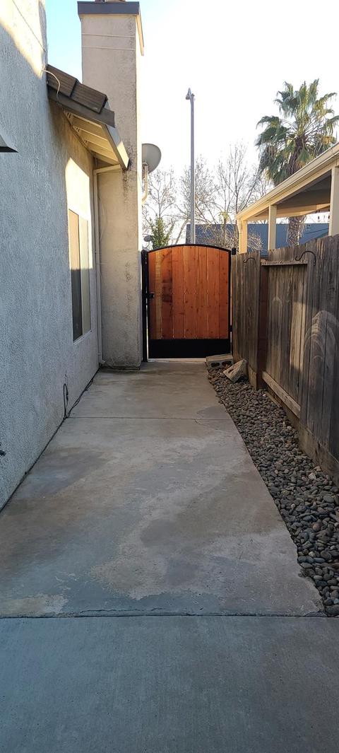 1009 Cribari Dr, Modesto, CA 95358 photo 19