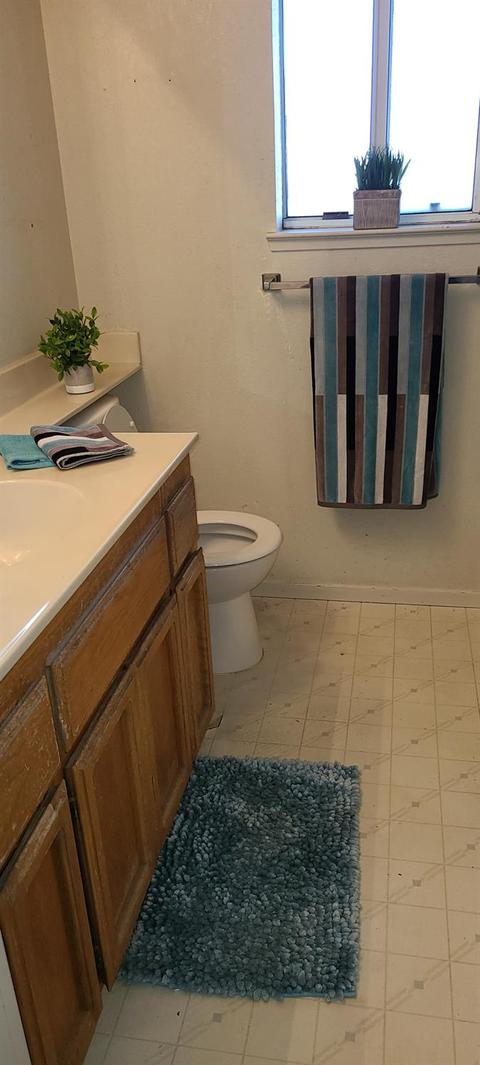 1009 Cribari Dr, Modesto, CA 95358 photo 18