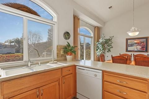 882 Lariat Loop, Galt, CA 95632 photo 6