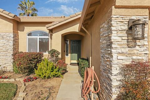 882 Lariat Loop, Galt, CA 95632 photo 2