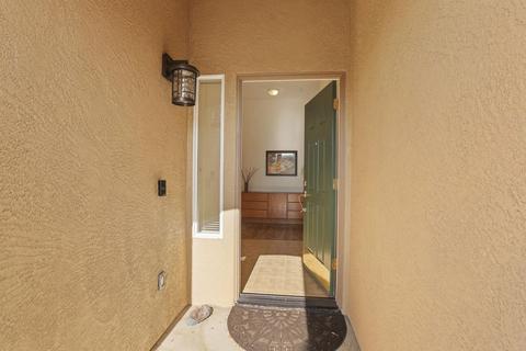 882 Lariat Loop, Galt, CA 95632 photo 3