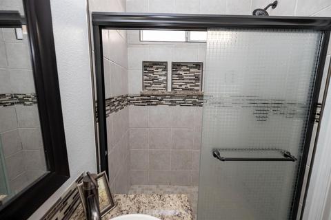 386 E Springer Dr, Turlock, CA 95382 photo 40