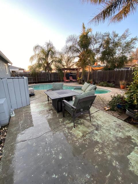 1121 Dorothy Way, Modesto, CA 95350 photo 9