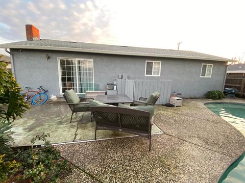 1121 Dorothy Way, Modesto, CA 95350 photo 2