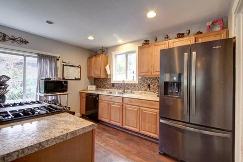 33 N Foresthill St, Colfax, CA 95713 photo 4