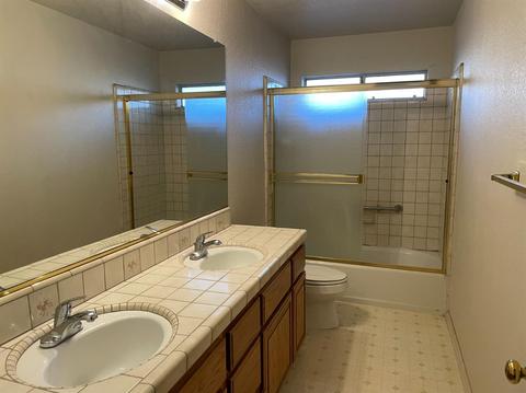 2005 E Rumble Rd, Modesto, CA 95355 photo 11