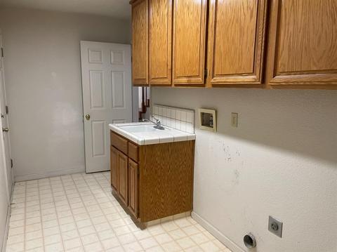 2005 E Rumble Rd, Modesto, CA 95355 photo 4