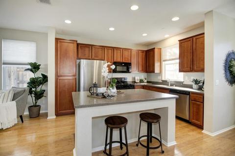 830 Courtyards Loop, Lincoln, CA 95648 photo 5