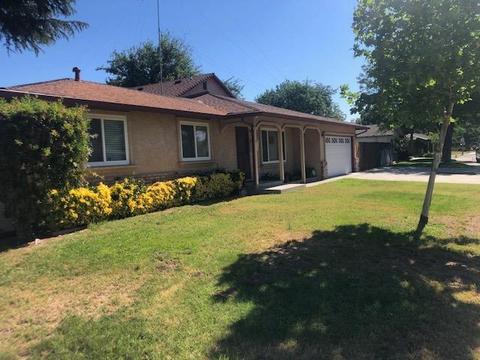 2401 Roble Ave, Modesto, CA 95354 photo 2