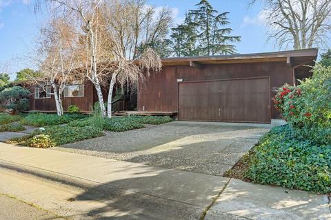 1210 Colby Dr, Davis, CA 95616 photo 4