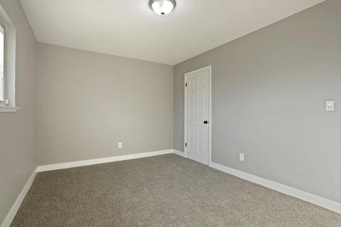 917 Middlecoff Ave, Modesto, CA 95351 photo 13
