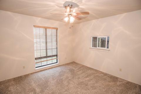 135 Ramon Ct, Galt, CA 95632 photo 22