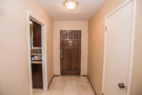 135 Ramon Ct, Galt, CA 95632 photo 4