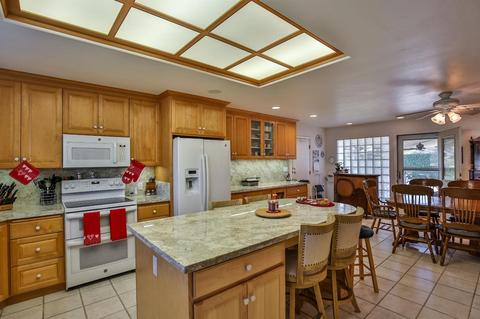 3949 Maudray Way, Carmichael, CA 95608 photo 21
