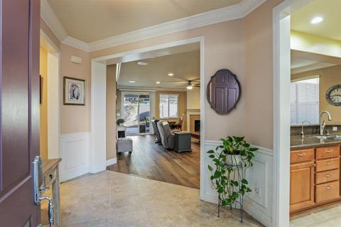 2368 Pepper Tree Ln, Manteca, CA 95336 photo 5