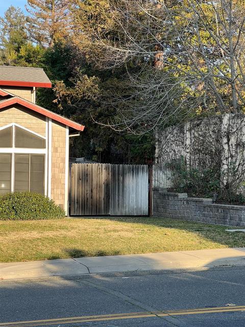8200 Pinefield Dr, Antelope, CA 95843 photo 2