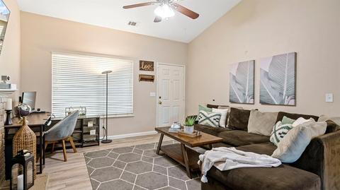 524 Sears Dr, Patterson, CA 95363 photo 9