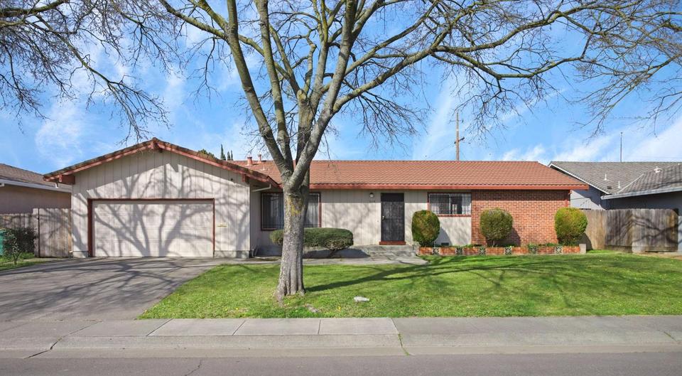 319 Westwood Ln, Stockton, CA 95207 24 Photos MLS 222010090 Movoto