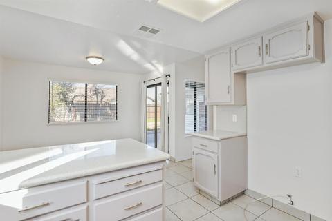 449 Swallow Ct, Manteca, CA 95336 photo 18