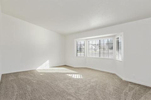 449 Swallow Ct, Manteca, CA 95336 photo 9