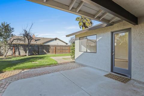 449 Swallow Ct, Manteca, CA 95336 photo 32