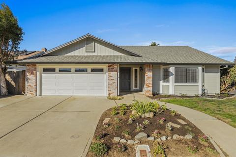 449 Swallow Ct, Manteca, CA 95336 photo 5