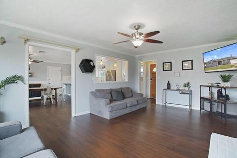210 Charles Ave, Manteca, CA 95336 photo 6
