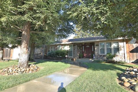 1740 Carleton Dr, Turlock, CA 95382 photo 1