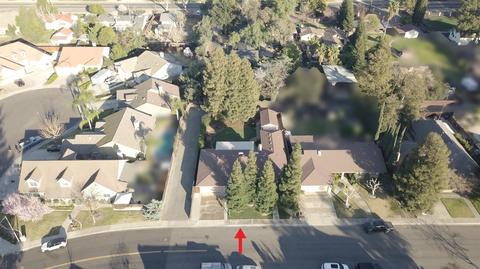 1740 Carleton Dr, Turlock, CA 95382 photo 2