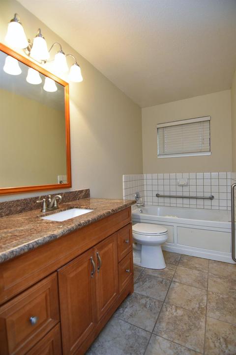 1740 Carleton Dr, Turlock, CA 95382 photo 29