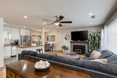 5018 Kenneth Ave, Carmichael, CA 95608 photo 2