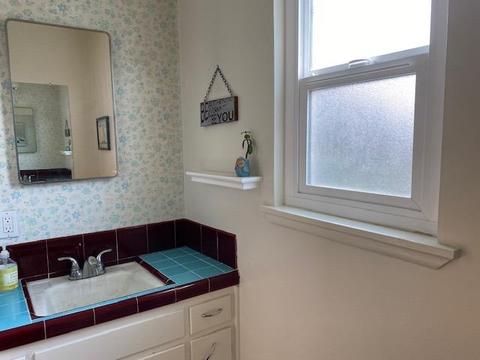 910 Burke Ave, Modesto, CA 95350 photo 5