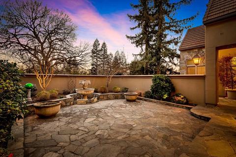 5061 Jardin Ln, Carmichael, CA 95608 photo 10