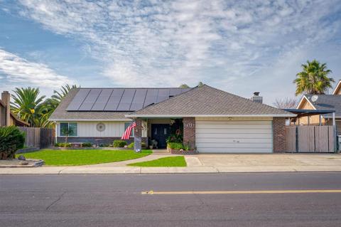14737 Pueblo Dr, Manteca, CA 95336 photo 1