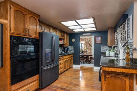 14737 Pueblo Dr, Manteca, CA 95336 photo 12