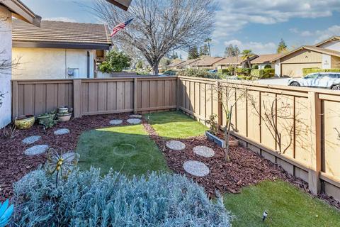 1932 Post Oak Dr, Modesto, CA 95354 photo 3