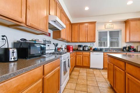 1753 Griego Ave, Olivehurst, CA 95961 photo 13