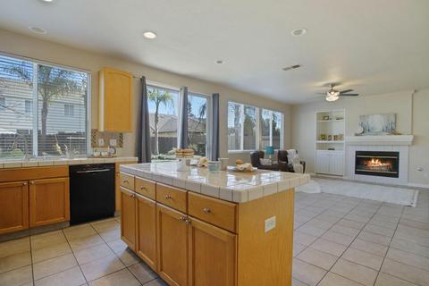 2510 Carriage Dr, Lodi, CA 95242 photo 9
